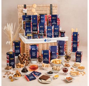 Luxurious Wicker Hamper