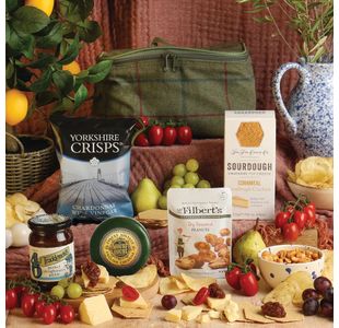 The Ploughmans Picnic Hamper
