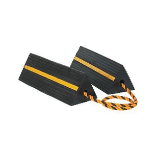 Hdut Rubber Wheel Chocks 8Kg Pk2