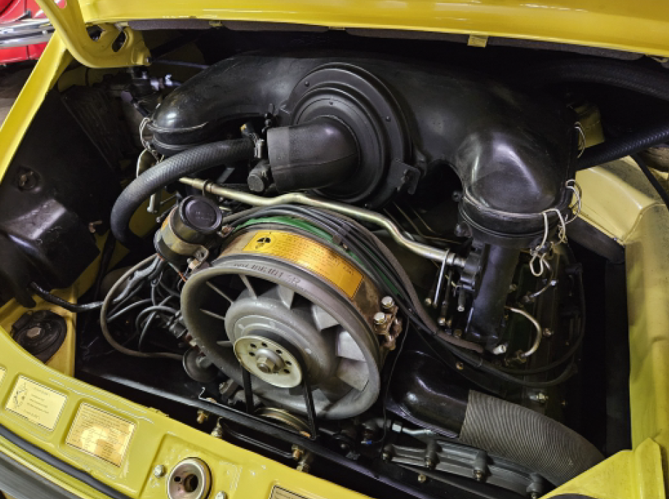 Porsche 911 2.4E Targa. Olieklepper 1972