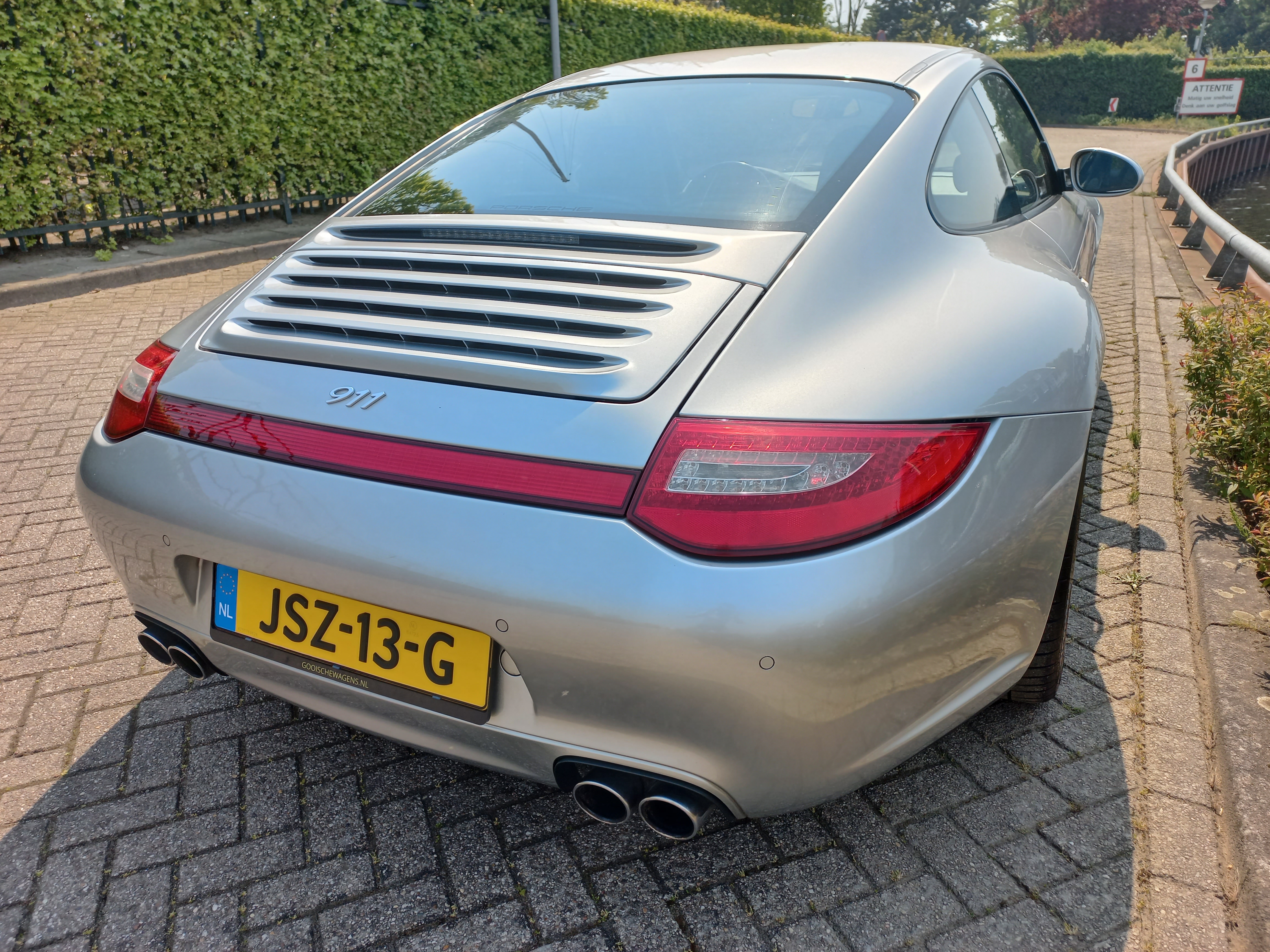 Porsche 911 Carrera 4 2009