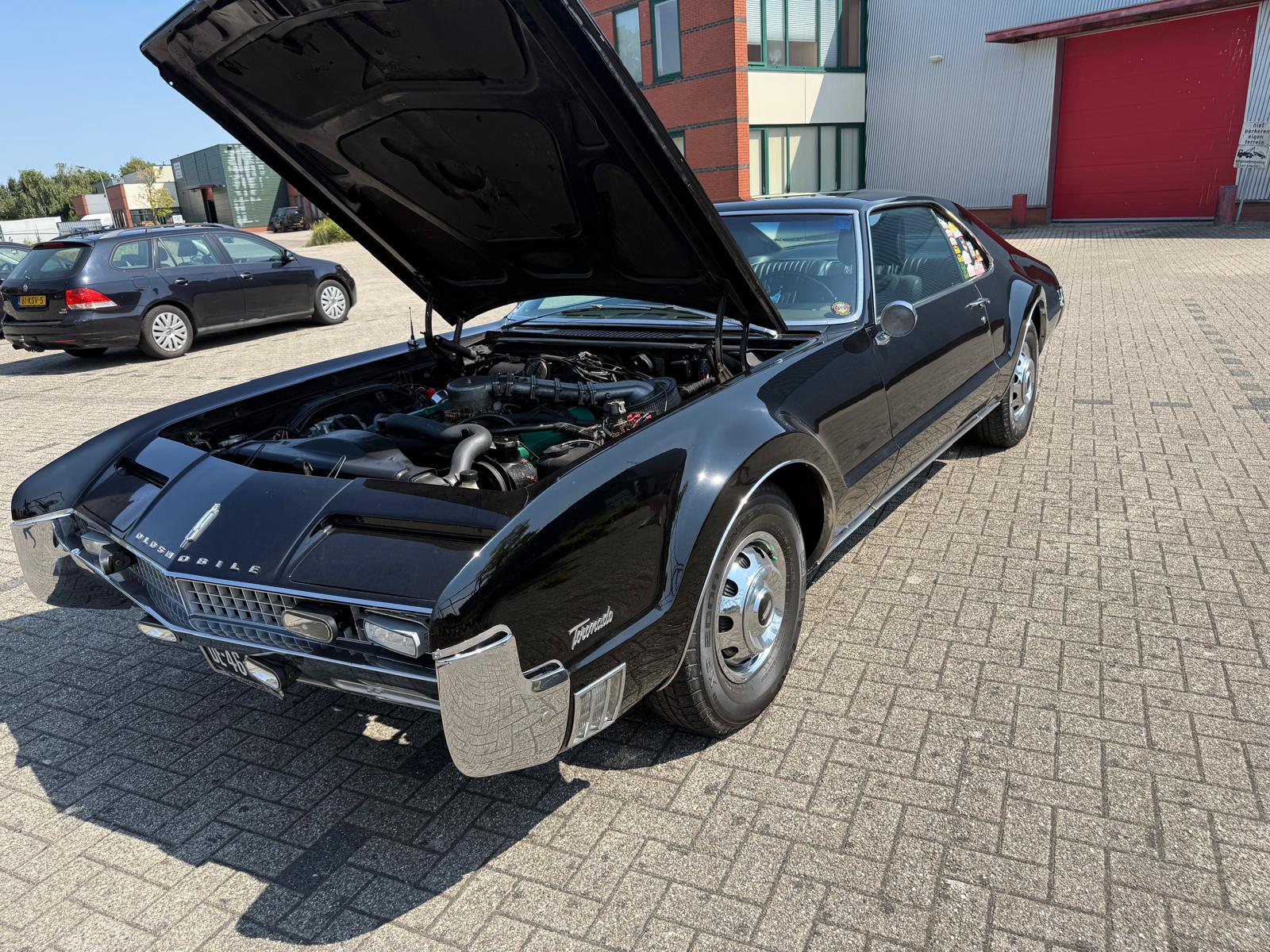Oldsmobile Toronado Rally 385 PK V8 Rocket 1965