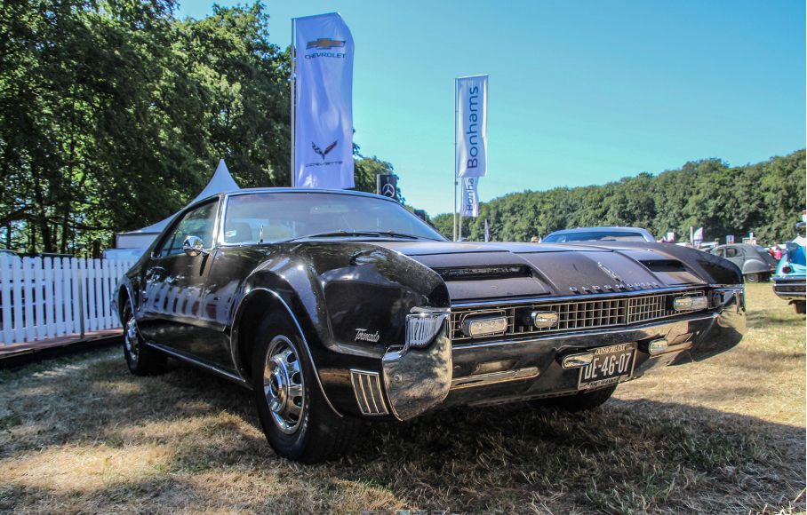 Oldsmobile Toronado Rally 385 PK V8 Rocket 1965