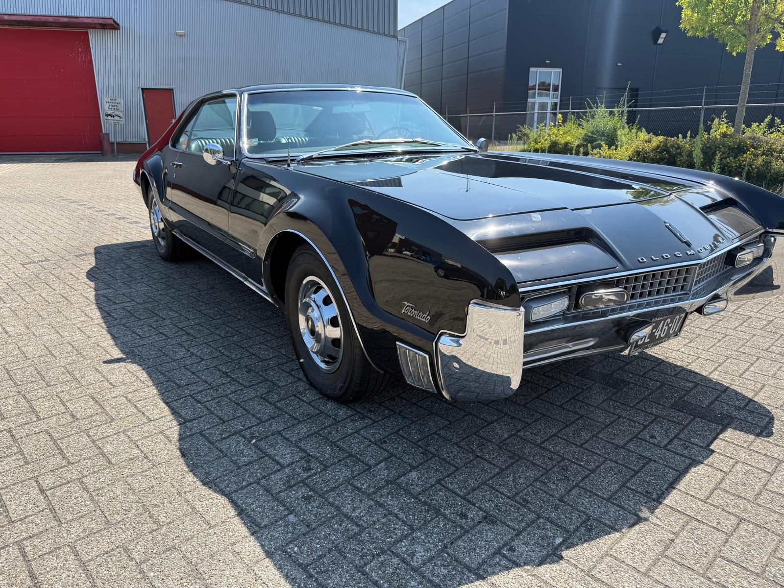 Oldsmobile Toronado Rally 385 PK V8 Rocket 1965