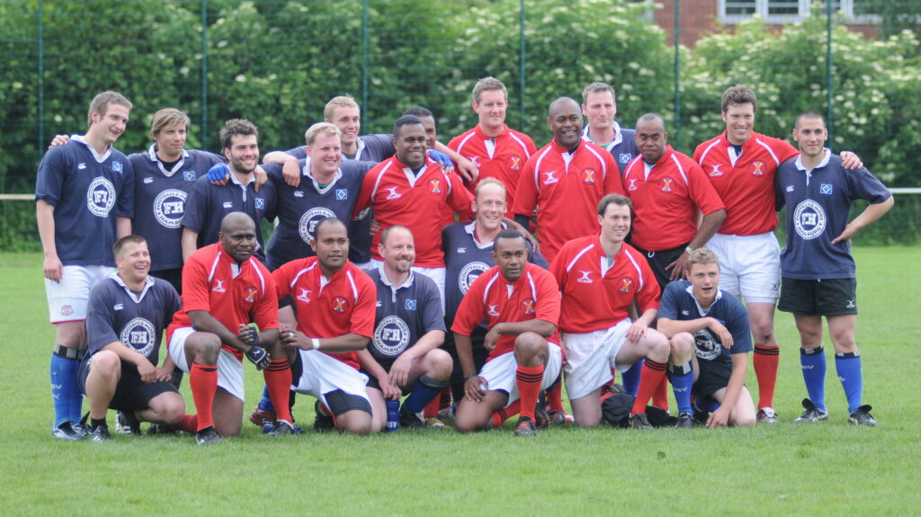 Rugby-Mannschaftsbild, aufgenommen beim Schietwettercup in Kiel