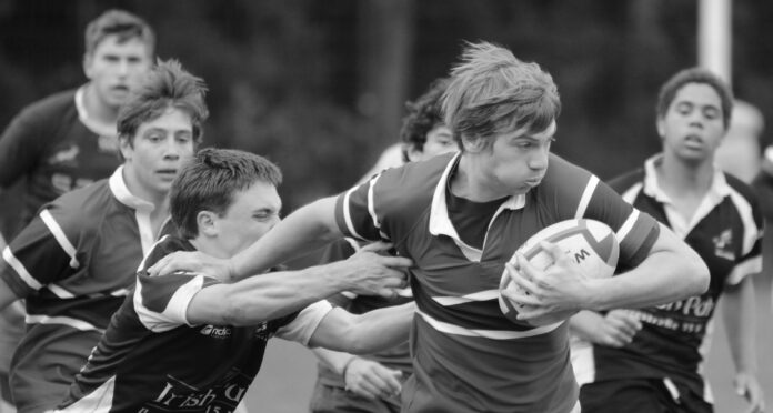 Rugby-Spielsituation beim Schietwettercup in Kiel