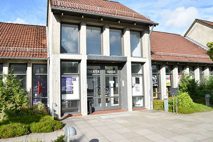 SH Landestheater | PREMIERE: campXvamp
