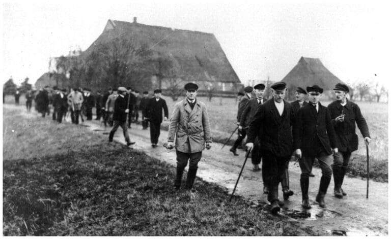 Kiel: Filmvorführung Stumpfe Sense – Scharfer Stahl; Bauern, Industrie und Nationalsozialismus