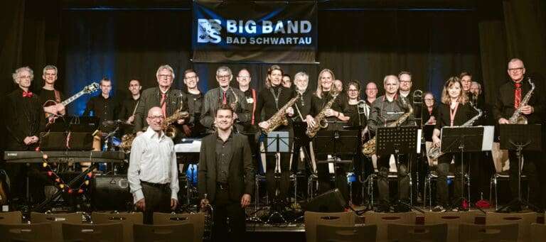 Lübeck: Tanz in den Mai mit der Big Band Bad Schwartau und MKG Bigband