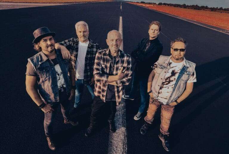 Husum: Melted Ego