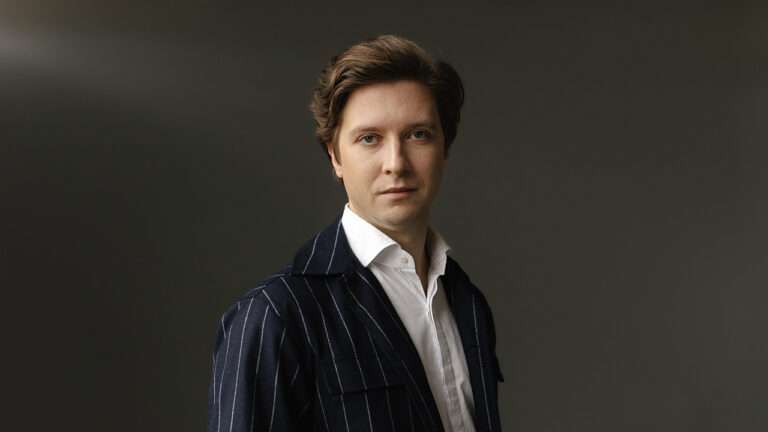 Andrey Denisenko – Klavier