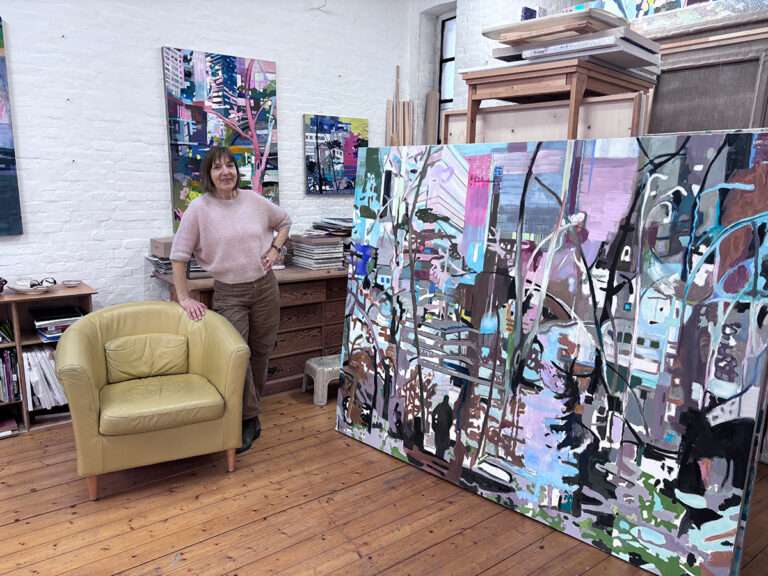 Kunstausstellung von Katharina Duwe „Zerbrechliche Welten“ im Torhaus Elmshorn