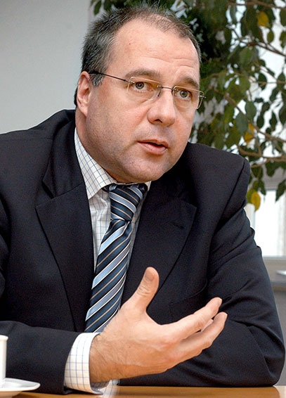 Dirk Miklikowski