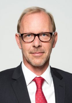 AVW-Fachveranstaltung-Experten-raten--Cyber-Risiken-und-Managerhaftung-zwei-Policen-kein-nice-to-have-sondern-Pflicht