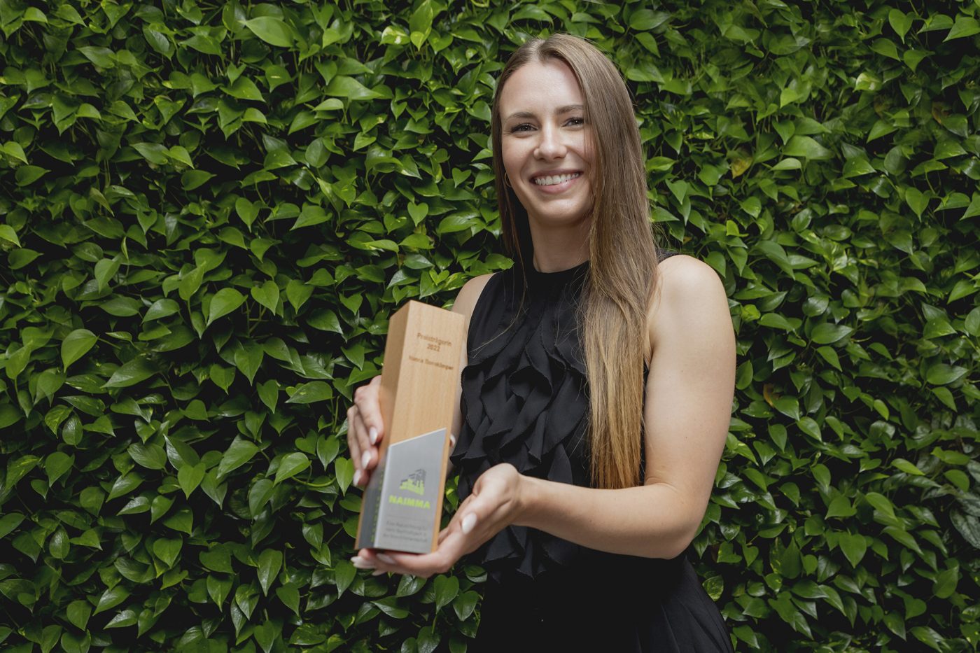 Vertical Farming: Hanna Bonekämper erhält Nachhaltigkeitspreis NAIMMA
