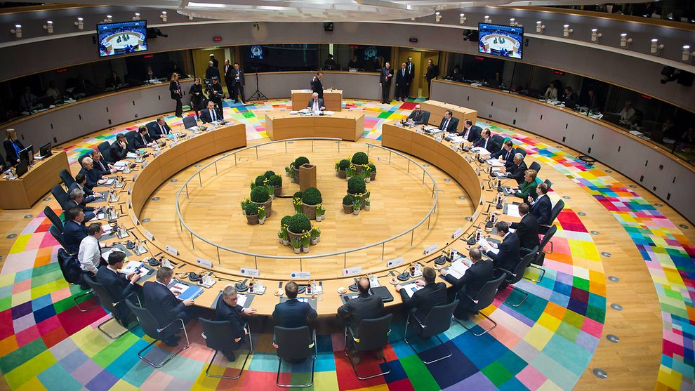öffentlichen Gebäude emissionsfrei bis 2028, alle neuen Gebäude bis 2030