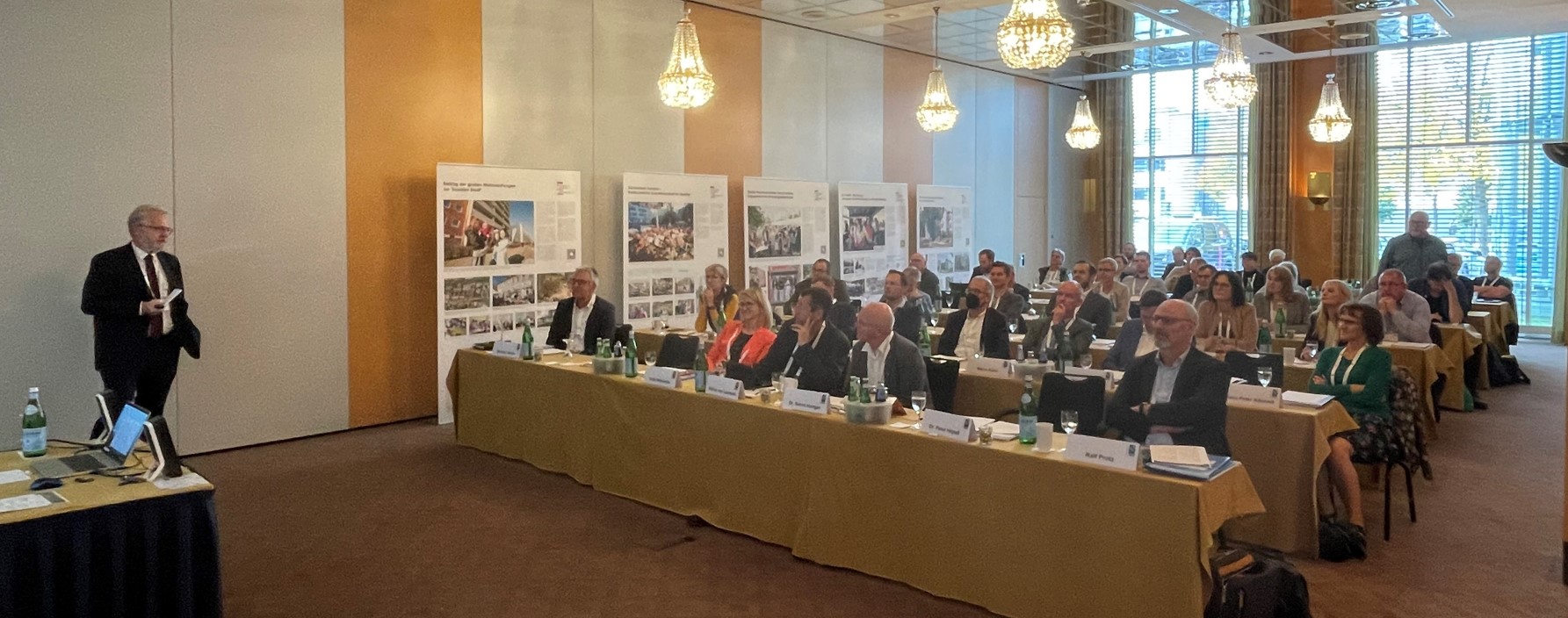Großsiedlungen: städtebauliche, soziale und infrastrukturelle Aspekte