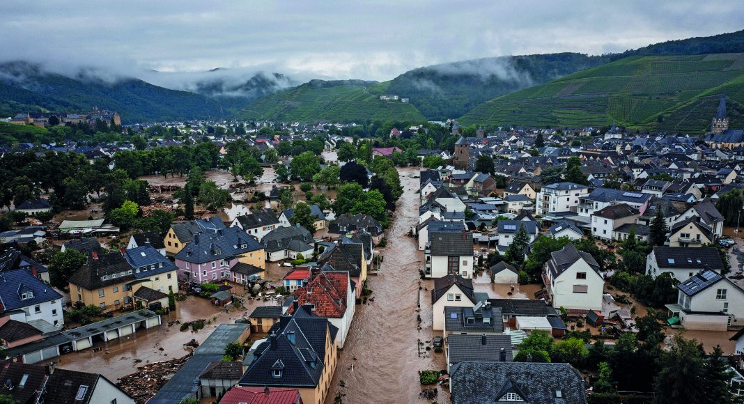 Klimawandelszenarien gehören zu Versicherungen