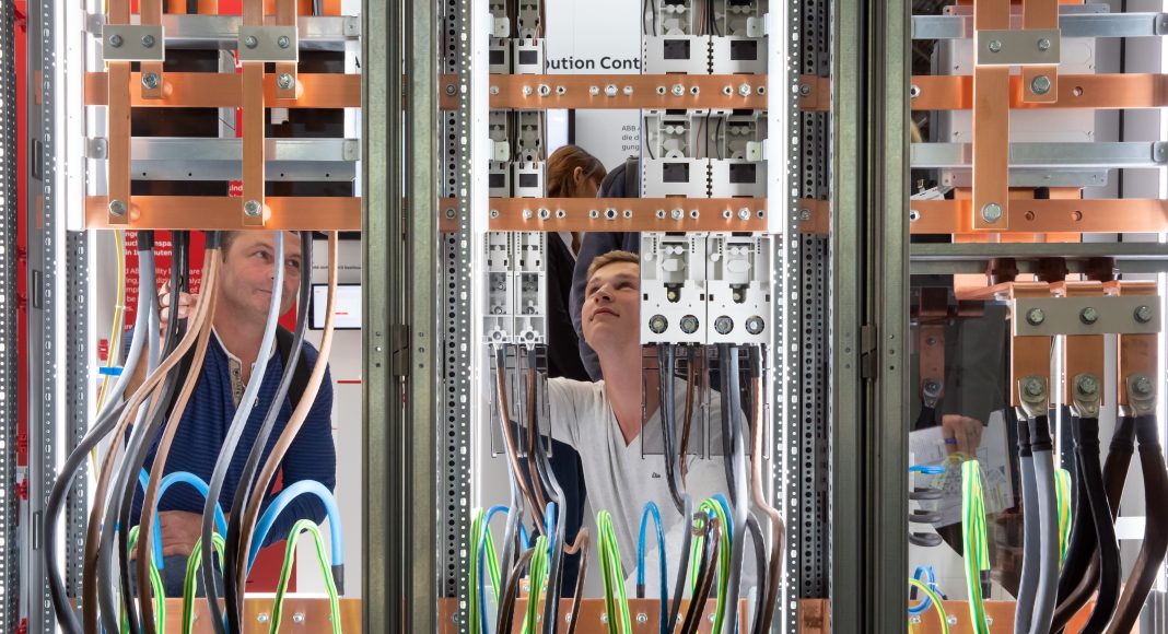efa:ON 2023 in Leipzig zeigt Zukunft der Vernetzung im Gebäude