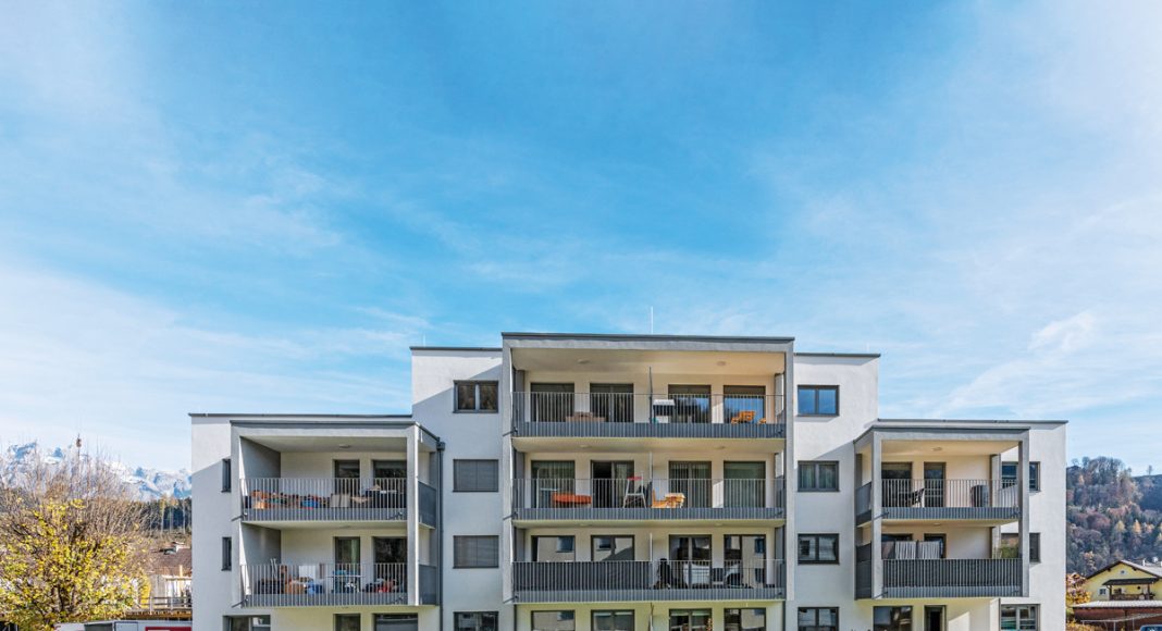 Thema: Reconstructing – Sanierung – Recycling