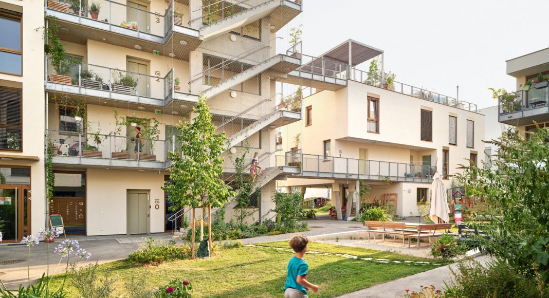 Dichte trifft Grün: innovative Ansätze für urbane Lebensqualität