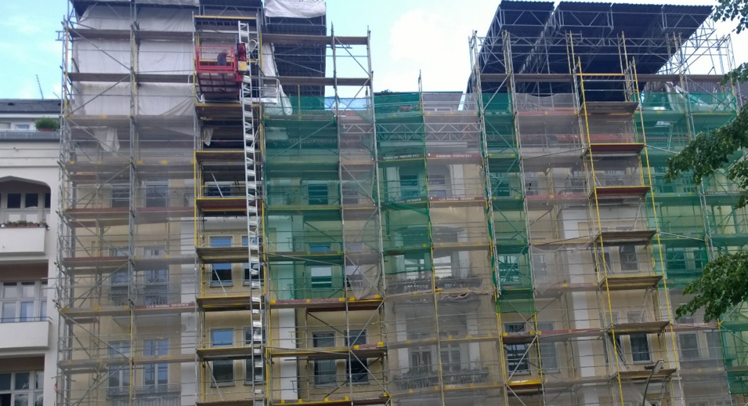 Wohnungsbau 2025/26: Neubau stagniert – Sanierung gewinnt